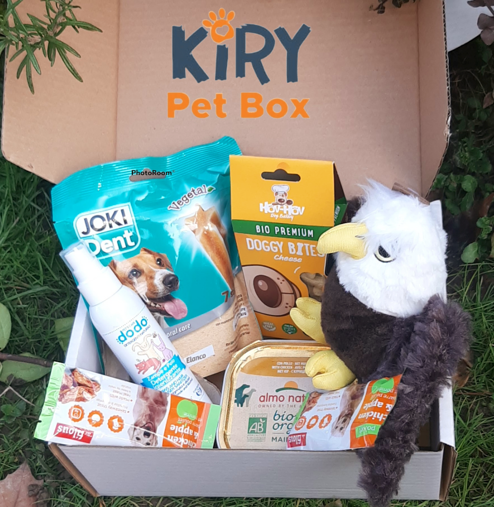 DOGGY BOX MONTHLY SUBSCRIPTION