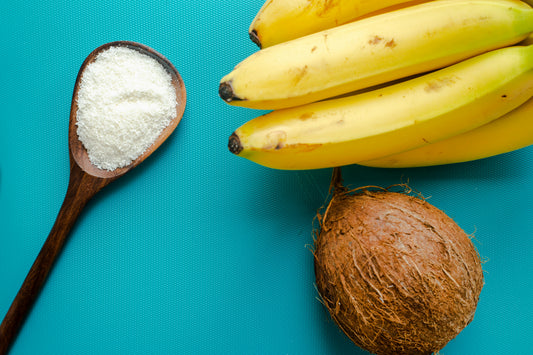 Biscotti alla Banana e Cocco per Cani: Un mix delizioso per il tuo amico a quattro zampe.